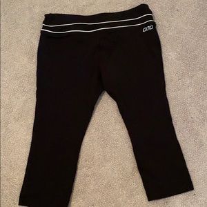 Lorna Jane 3/4 Leggings
